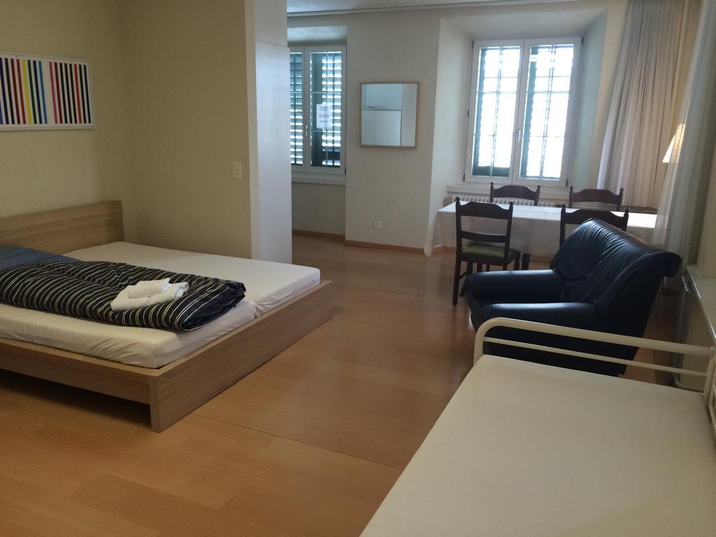 Hotel Schwert Näfels Zimmer foto